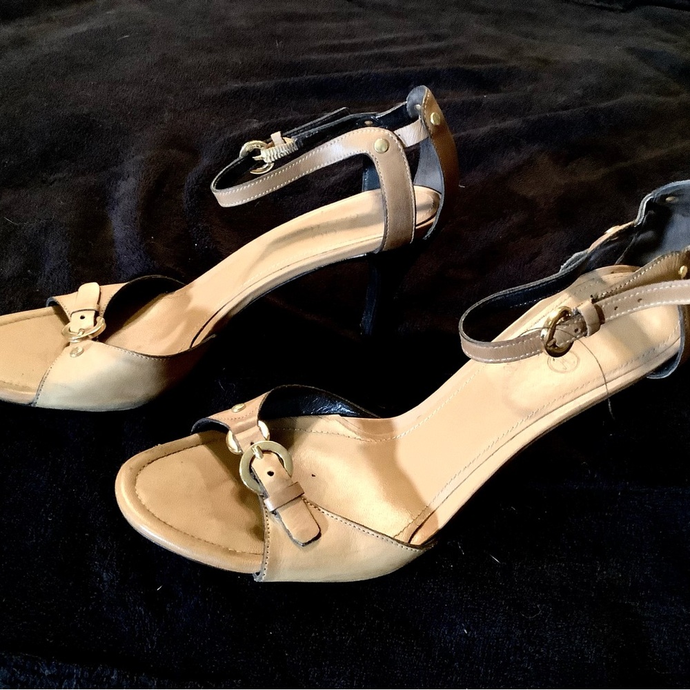 Cole Haan, Tanleather open toe ankle strap pumps, 3 1/2” heel. Sz 9 1/2